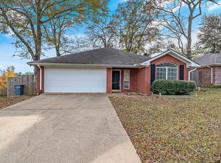 10711 Southern Trace Cir, Flint, TX 75762