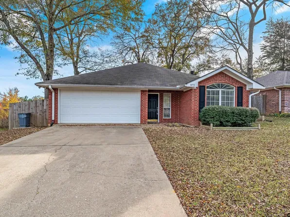 10711 Southern Trace Cir, Flint, TX 75762