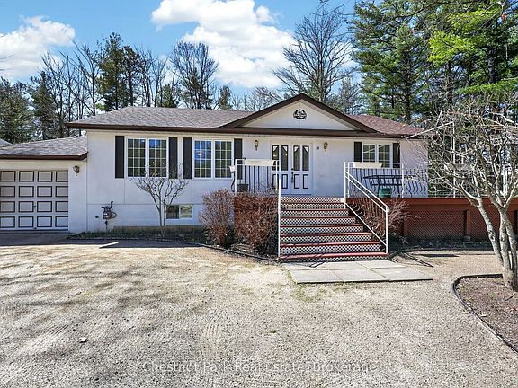 3rd image of 50 Vincent Cir