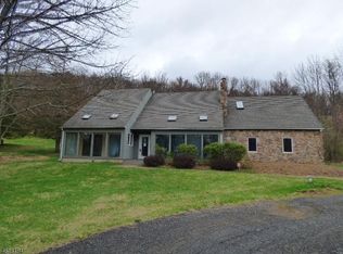 803 Rockport Rd, Hackettstown, NJ 07840