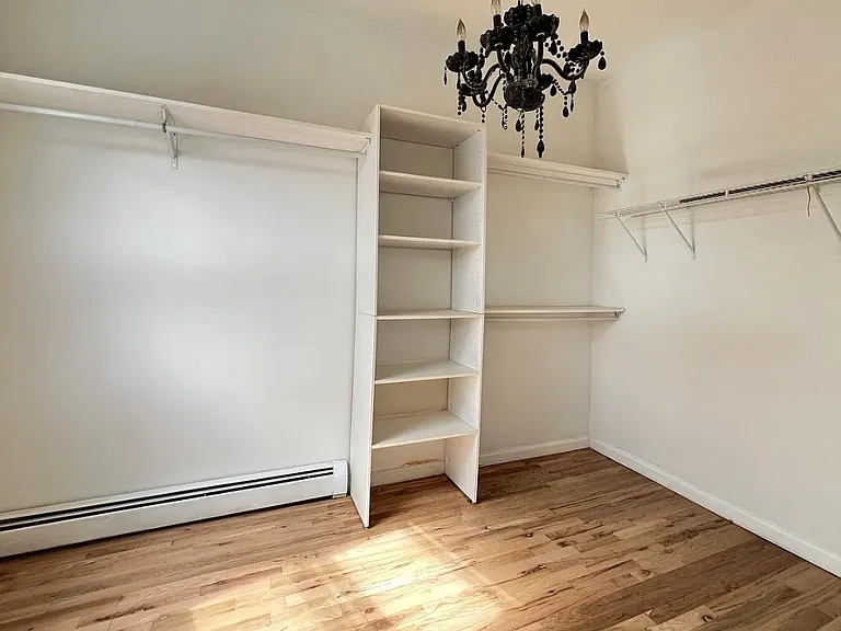 11 Rose Ave #2B — Photo 5