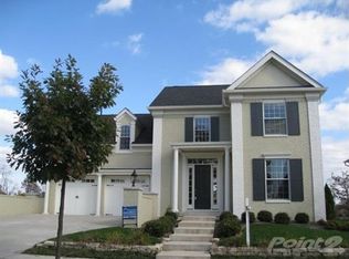 6739 W Stonegate Dr, Zionsville, IN 46077