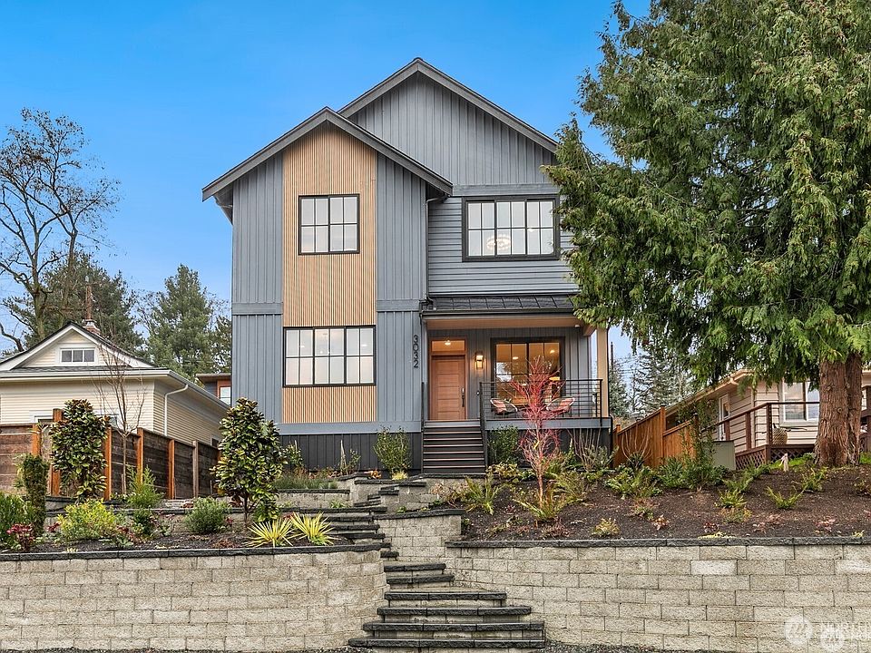 1st image of 3032 NE Blakeley Street