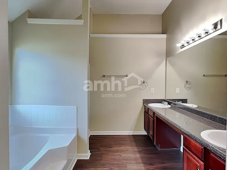 1124 Stepping Stone Ln — Photo 14