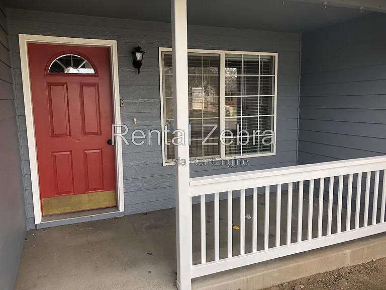 2279 NE Cherry Loop — Photo 16