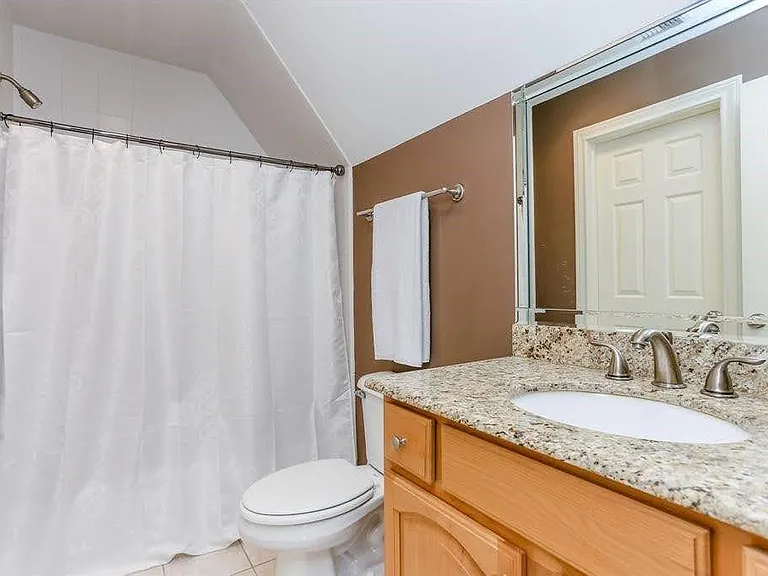5622 Dolores St — Photo 16