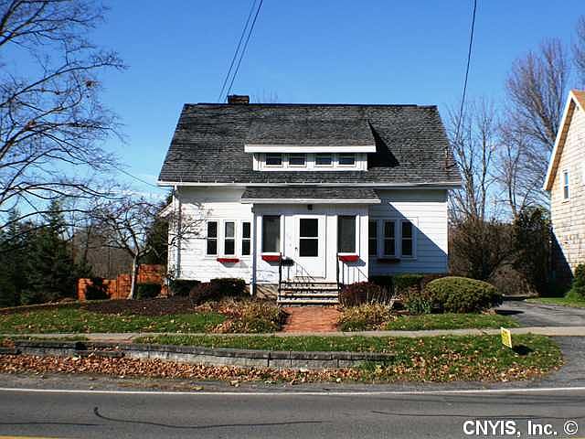 1st image of 313 Brooklea Dr