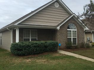 2235 Village Ln, Calera, AL 35040