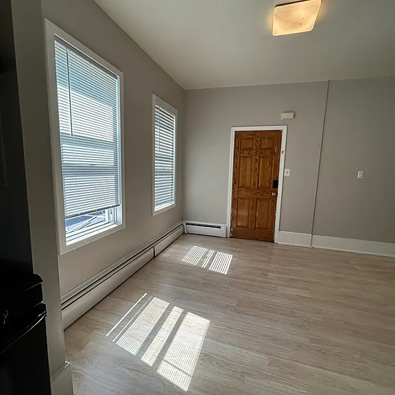 613 Durfee St #2 — Photo 22