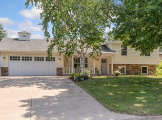 512 Homewood Ave, Saint Paul, MN 55115