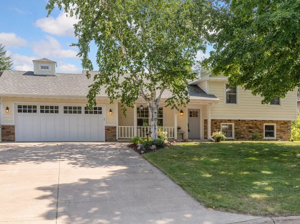 512 Homewood Ave, Saint Paul, MN 55115