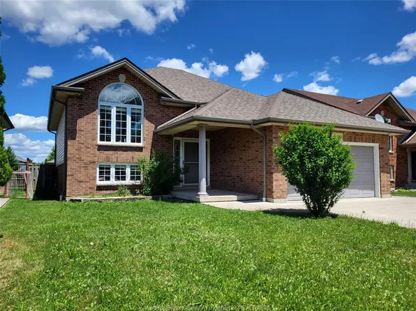 340 White Cres, Amherstburg, ON N9V 4C7