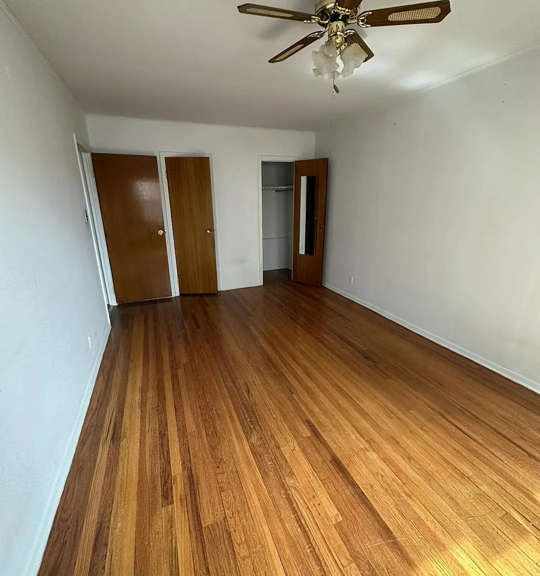 3308 Francis Lewis Blvd — Photo 4