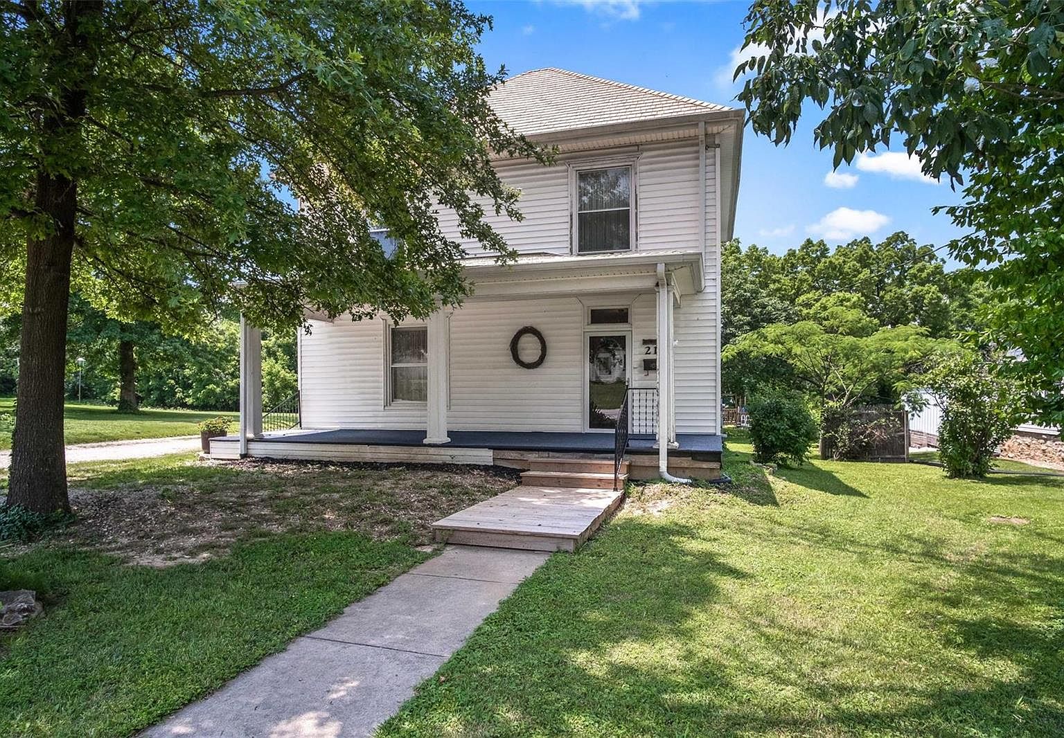 213 S State Highway 47, Warrenton, MO 63383 | Zillow