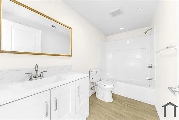 5639 Huntington Dr N #2 — Photo 7