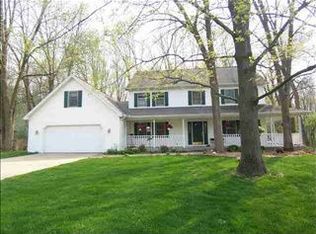 30848 Ridgeview Dr, Elkhart, IN 46517