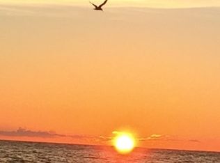 15831 1st St E, Redington Beach, FL 33708