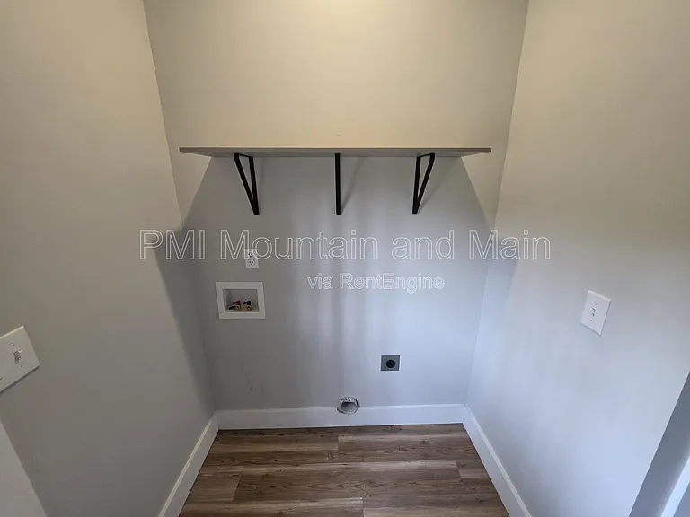 339 Hazel Mill Rd — Photo 28