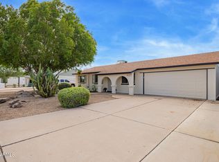 4127 W Paradise Dr, Phoenix, AZ 85029
