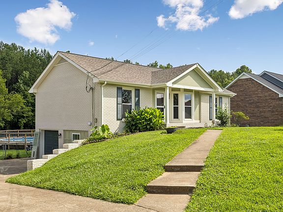 4th image of 1990 Waywick Dr