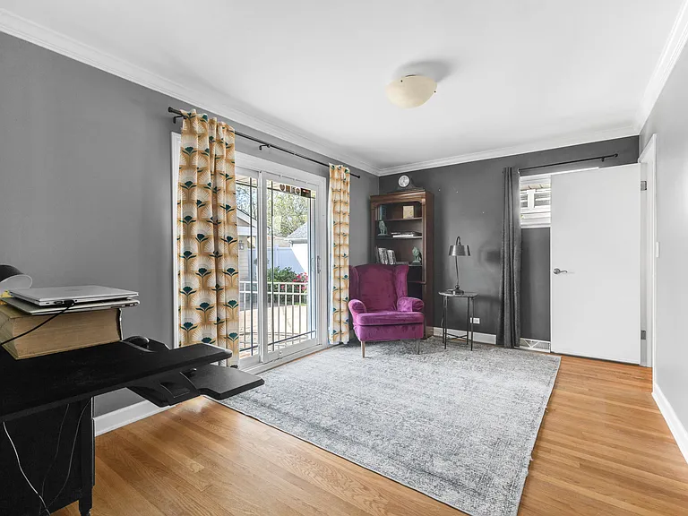 10813 Berkshire St — Photo 5