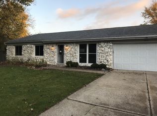 1615 Ladbrooke Ln, South Bend, IN 46614