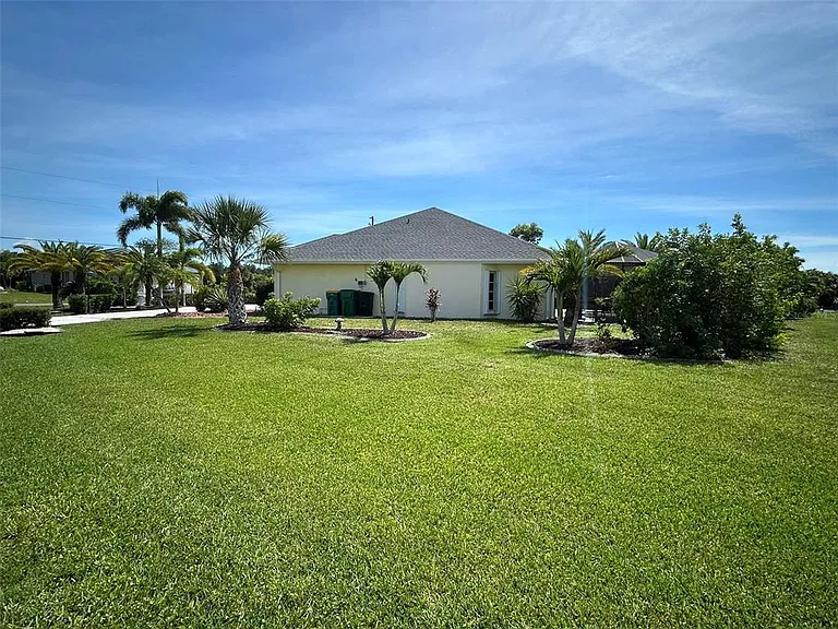 24508 Saragossa Ln — Photo 5