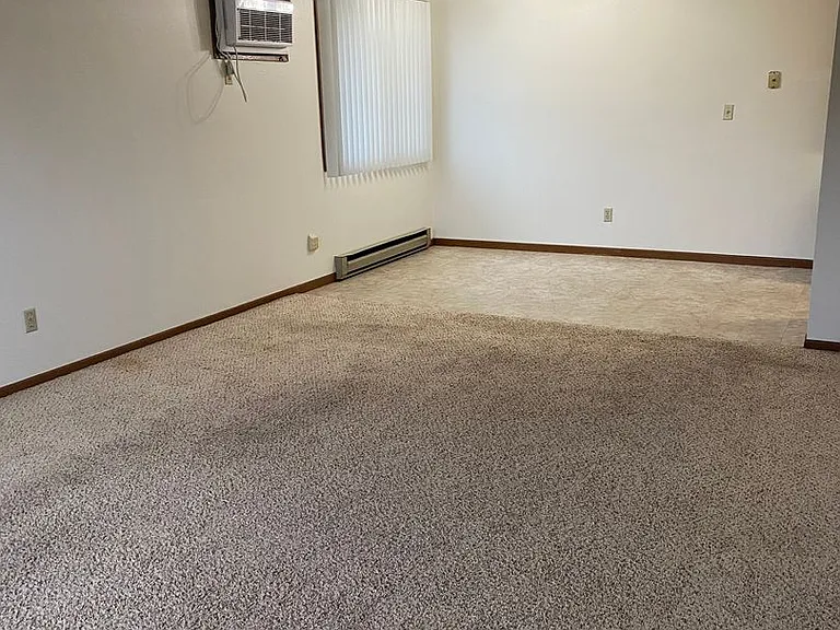 Ashwood Apartments — Photo 32