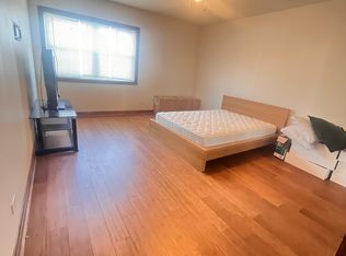 1313 N Rand Rd #2F, Arlington Heights, IL 60004