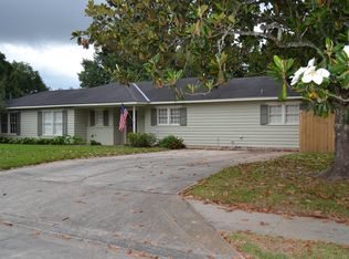131 S Southlawn Dr, Lafayette, LA 70503