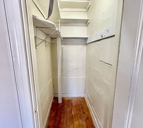 3rd image of 37 Tileston St APT 2R