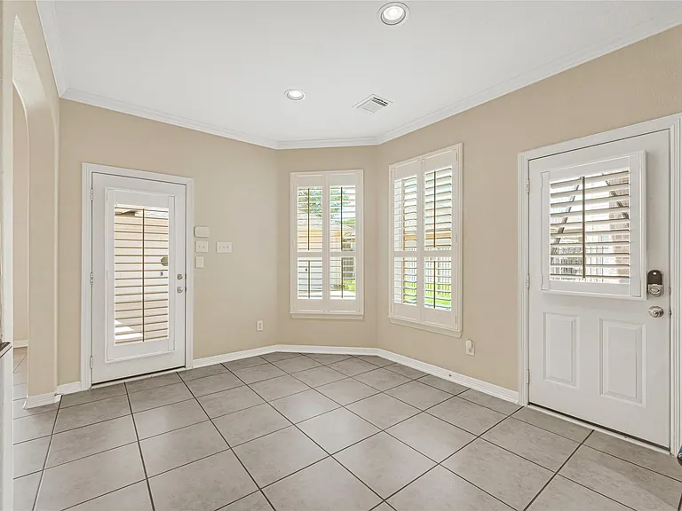 3906 Point Cuero Ct — Photo 8