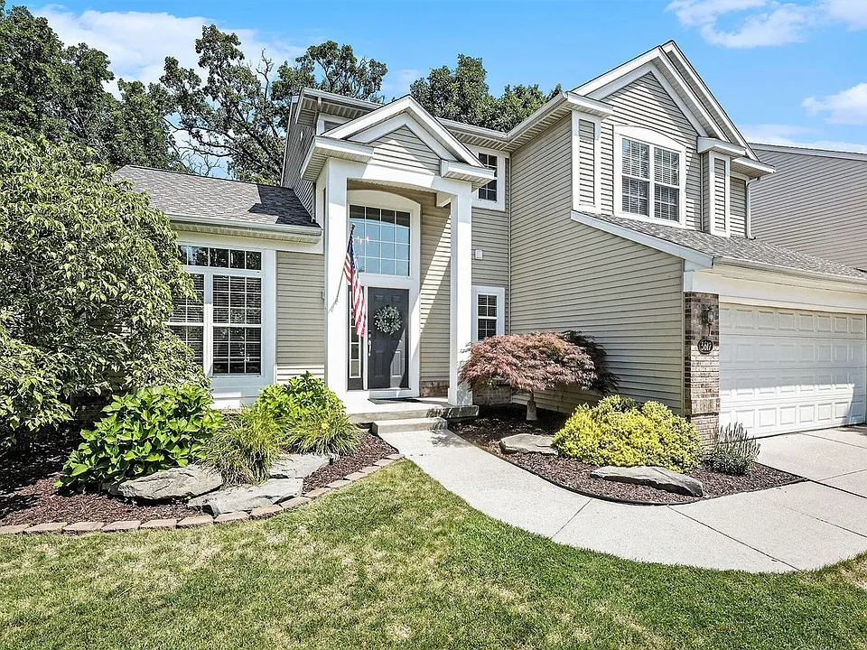 3617 Running Brook Dr SE