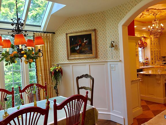 Breakfast Room