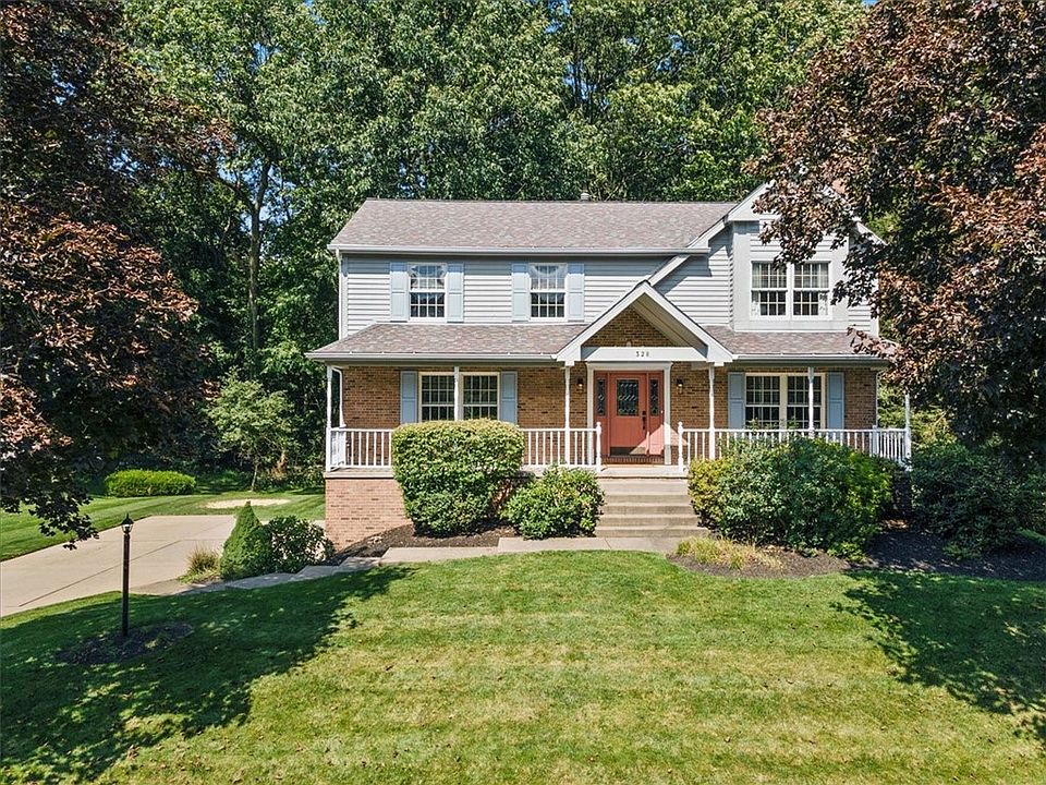 1st image of 328 Cloverdale Dr