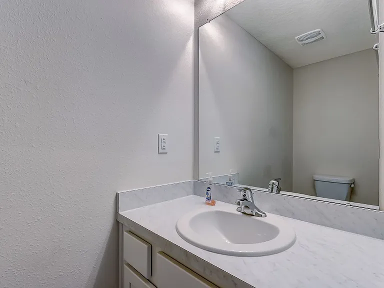 988 Observatory Pkwy — Photo 18