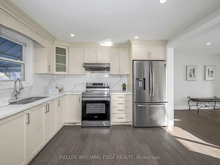 60 W 1st St — Photo 18