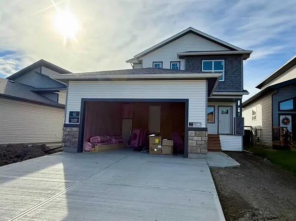 13006 SE 106th St, Grande Prairie, AB T8V 6V2