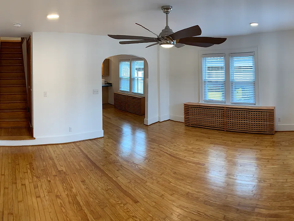 55 Chestnut St #55