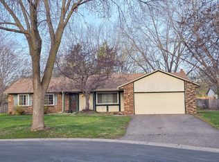 9843 102nd Ave N, Maple Grove, MN 55369