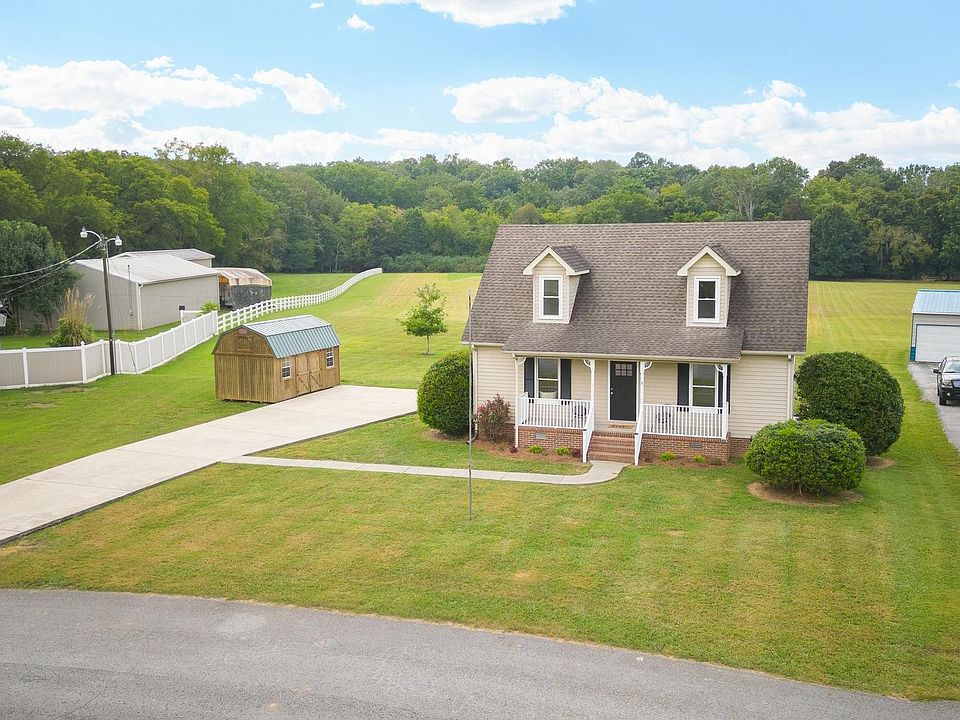 1st image of 213 Edgeview Dr