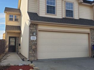 2214 Brooke Bnd, Junction City, KS 66441