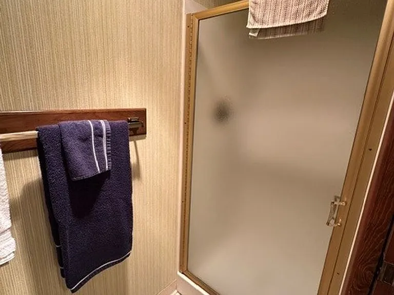 805 Cameo Ct — Photo 17