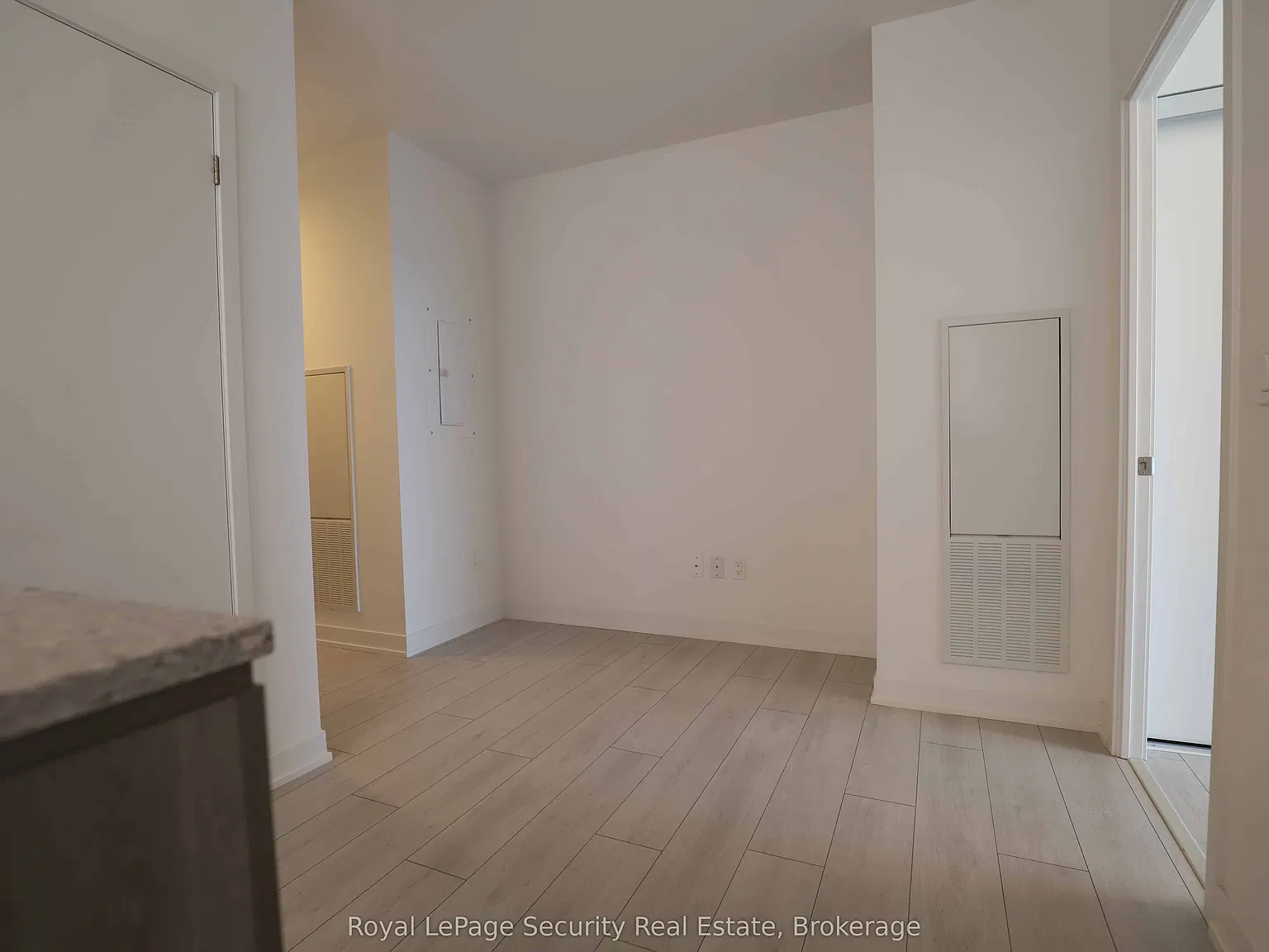 3 bed, $2,800 — Photo 3
