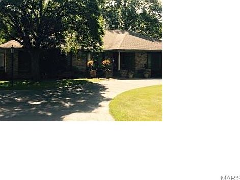1st image of 334 Lyonnais Dr