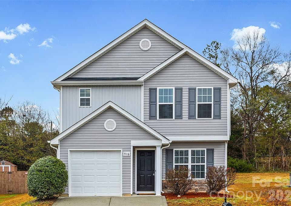 1st image of 916 Sundance Dr #1