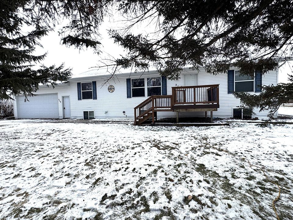 1st image of 315 Leonard Ave