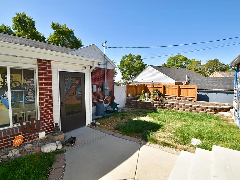 2689 E Barbey Dr — Photo 15