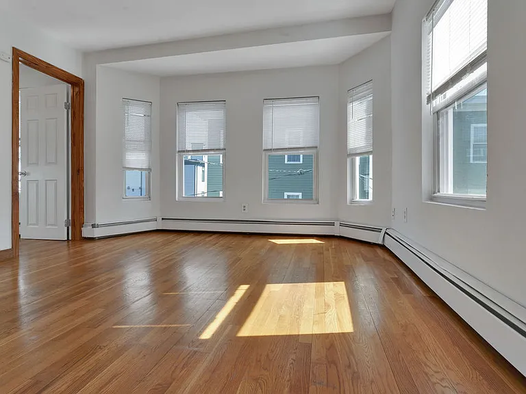 11 Carpenter St #3 — Photo 16