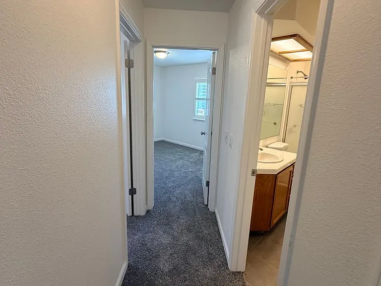 1311 Saint Francis Dr — Photo 36